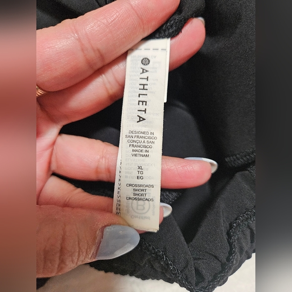 Athleta Short - Picture 5 of 5